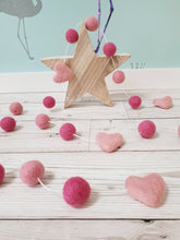 Load image into Gallery viewer, Felt Pom Pom Garland - Mix of pinks with hearts