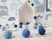 Load image into Gallery viewer, Felt Pom Pom Garland - Balls in Shades of Blue with White star