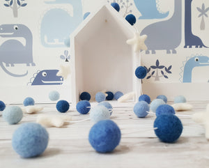 Felt Pom Pom Garland - Balls in Shades of Blue with White star