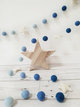 Load image into Gallery viewer, Felt Pom Pom Garland - Balls in Shades of Blue with White star