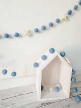 Load image into Gallery viewer, Felt Pom Pom Garland - Blue balls with White star