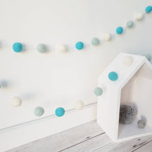Load image into Gallery viewer, Green &amp; White Felt Pom Pom Garland