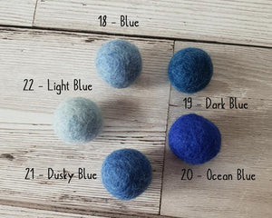 Felt pom pom curtain tieback