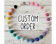 Load image into Gallery viewer, Felt pom pom curtain tieback
