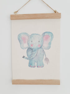 Giraffe canvas Print with Wooden hanger